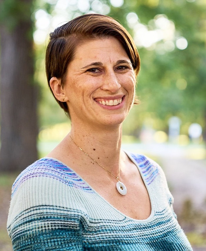 A headshot of Kaity Stone, LCSW, ADS